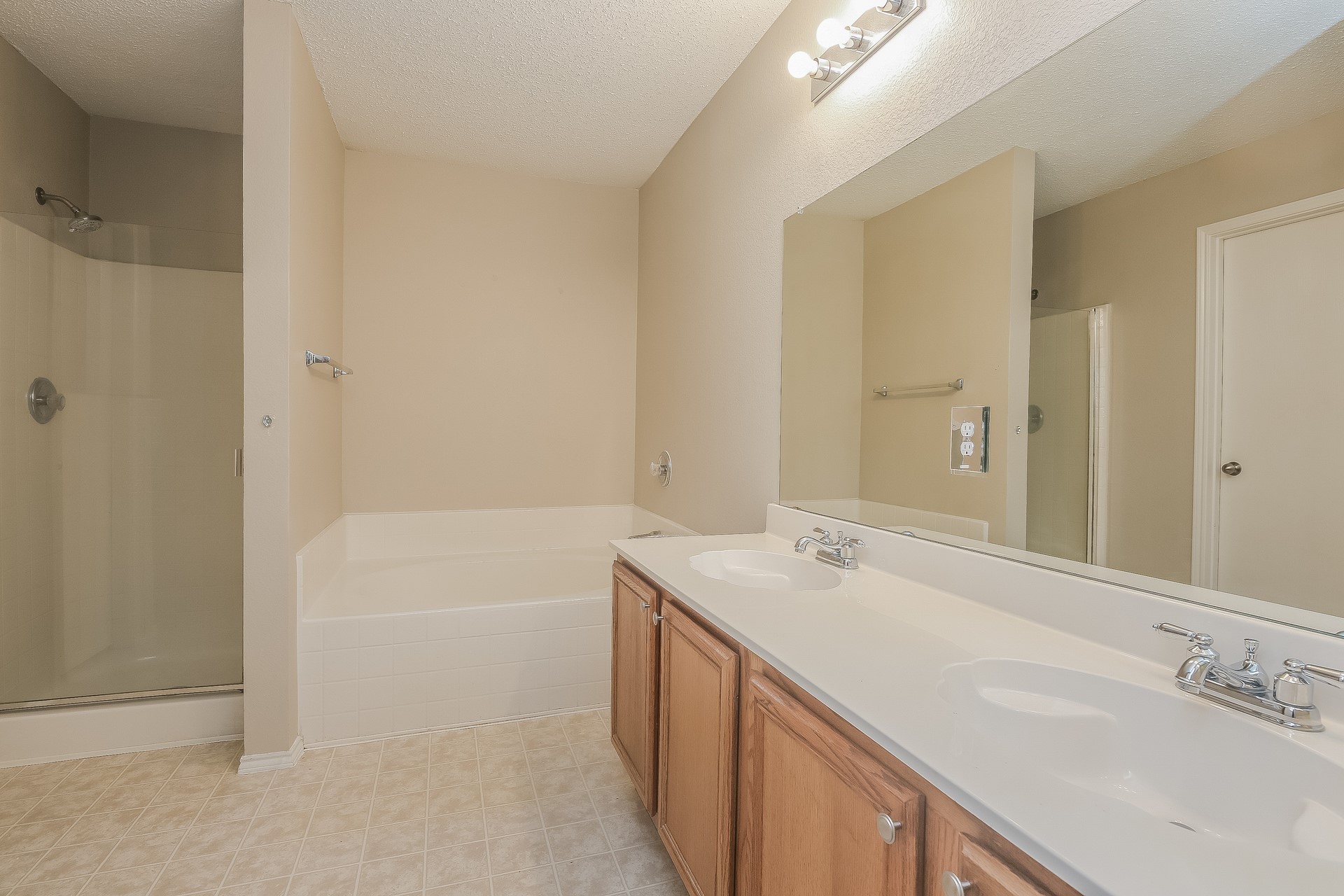 2908 Robin Lane Mesquite TX 75149