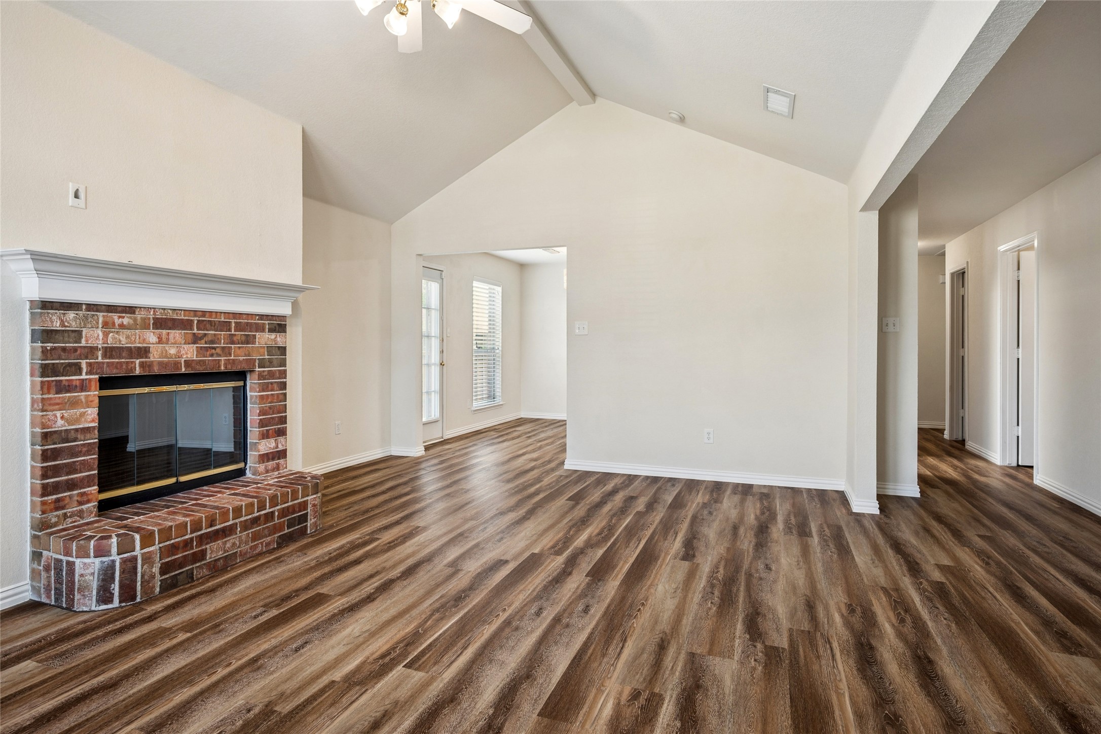 316 Matlock Meadow Drive Arlington TX 76002