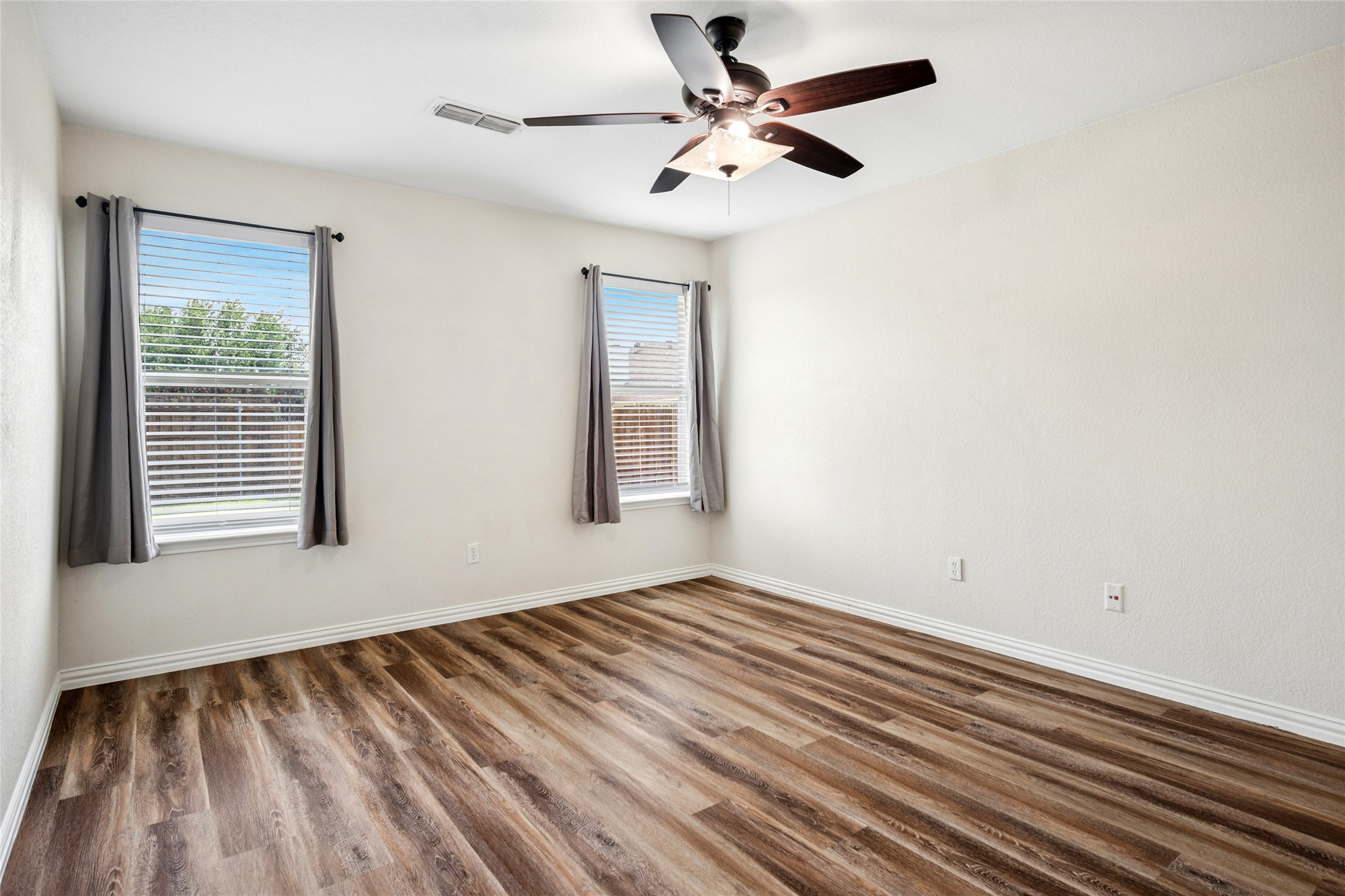 316 Matlock Meadow Drive Arlington TX 76002