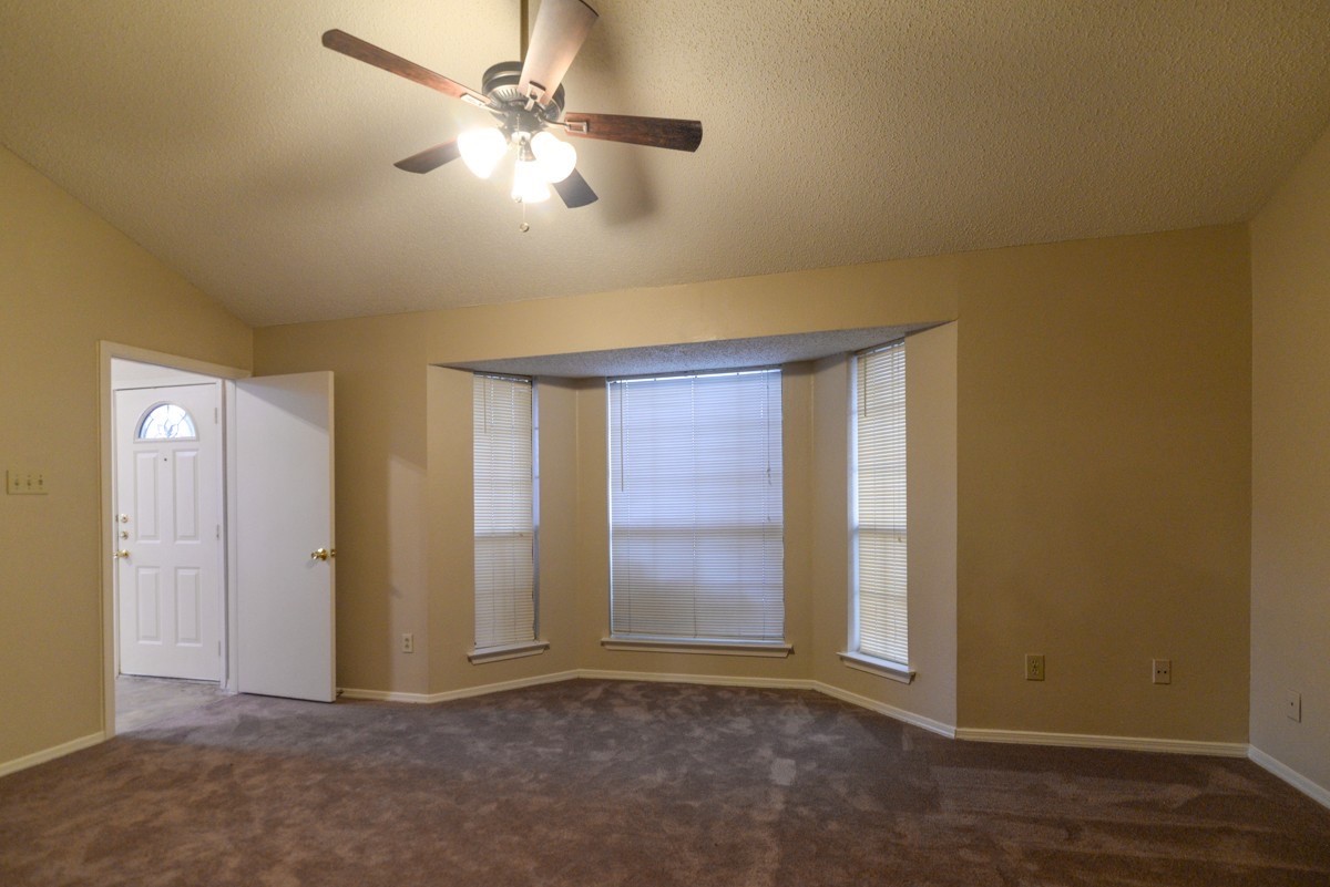 11815 Sunrise Drive Balch Springs TX 75180