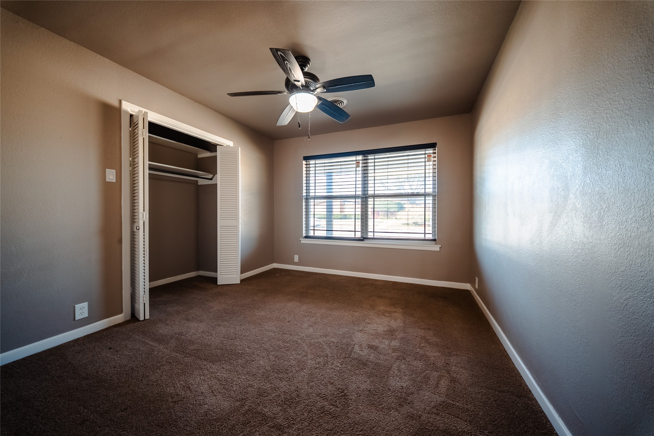 1911 College Street Gainesville TX 76240