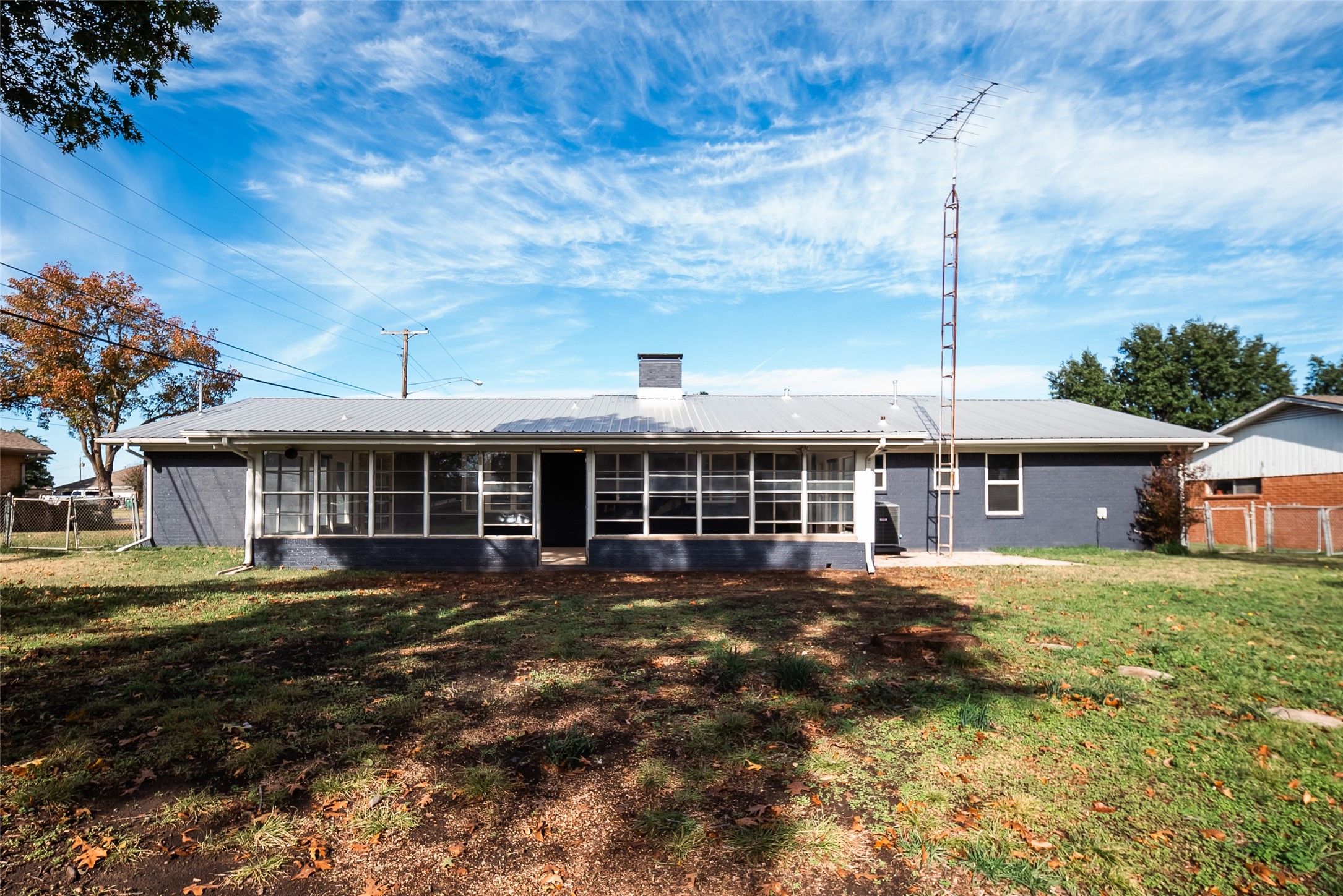 1911 College Street Gainesville TX 76240