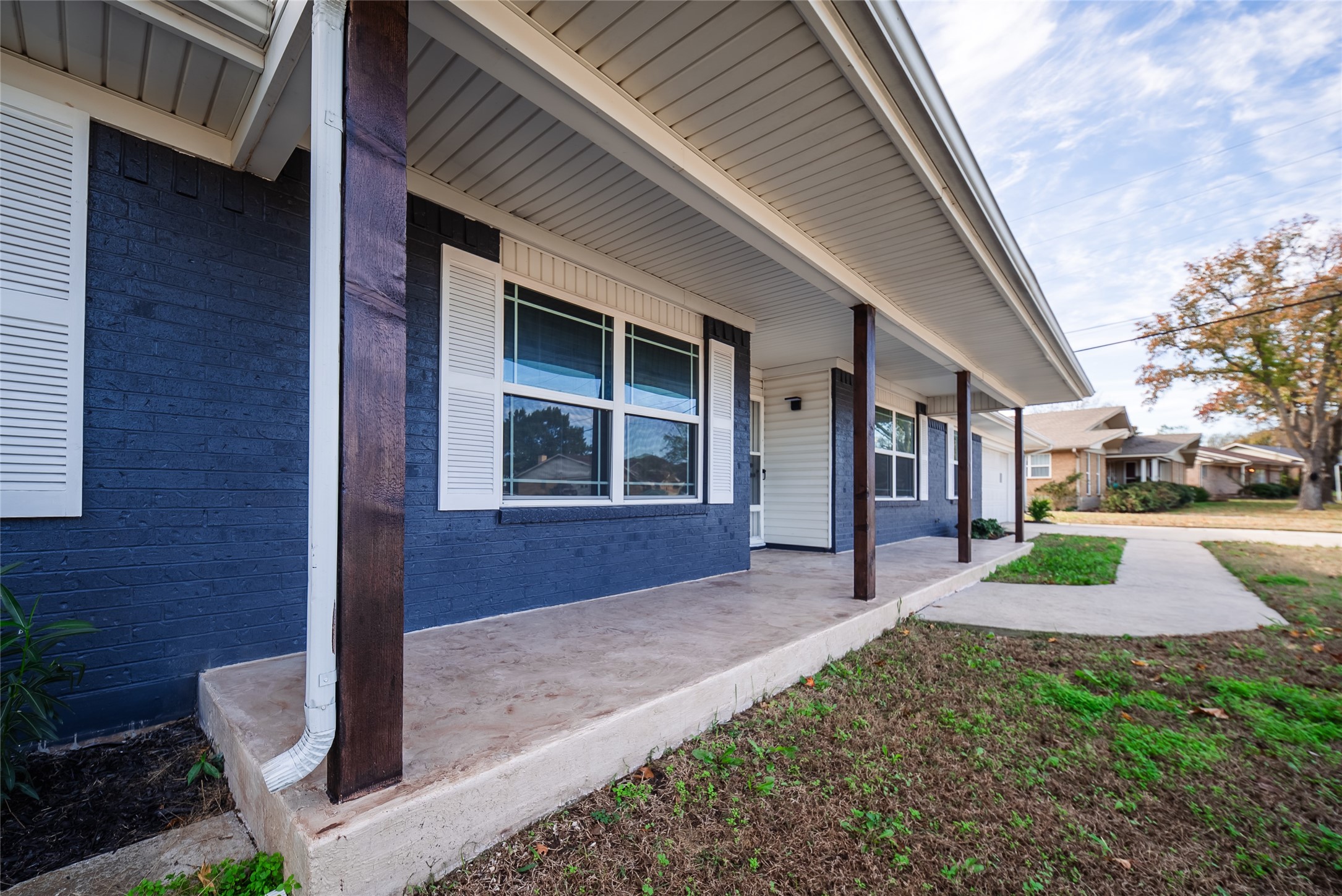 1911 College Street Gainesville TX 76240