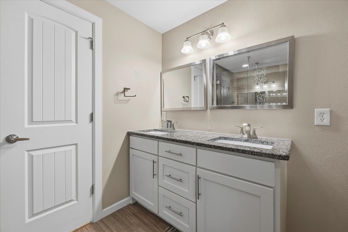 401 N Bailey Avenue Fort Worth TX 76107