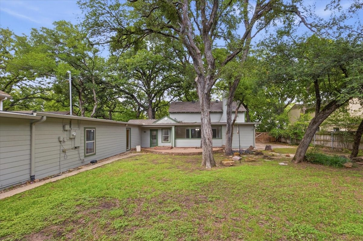 401 N Bailey Avenue Fort Worth TX 76107