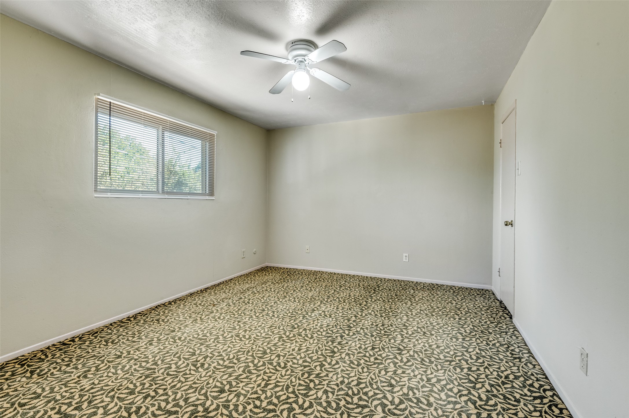 110 Crandall Road Irving TX 75060
