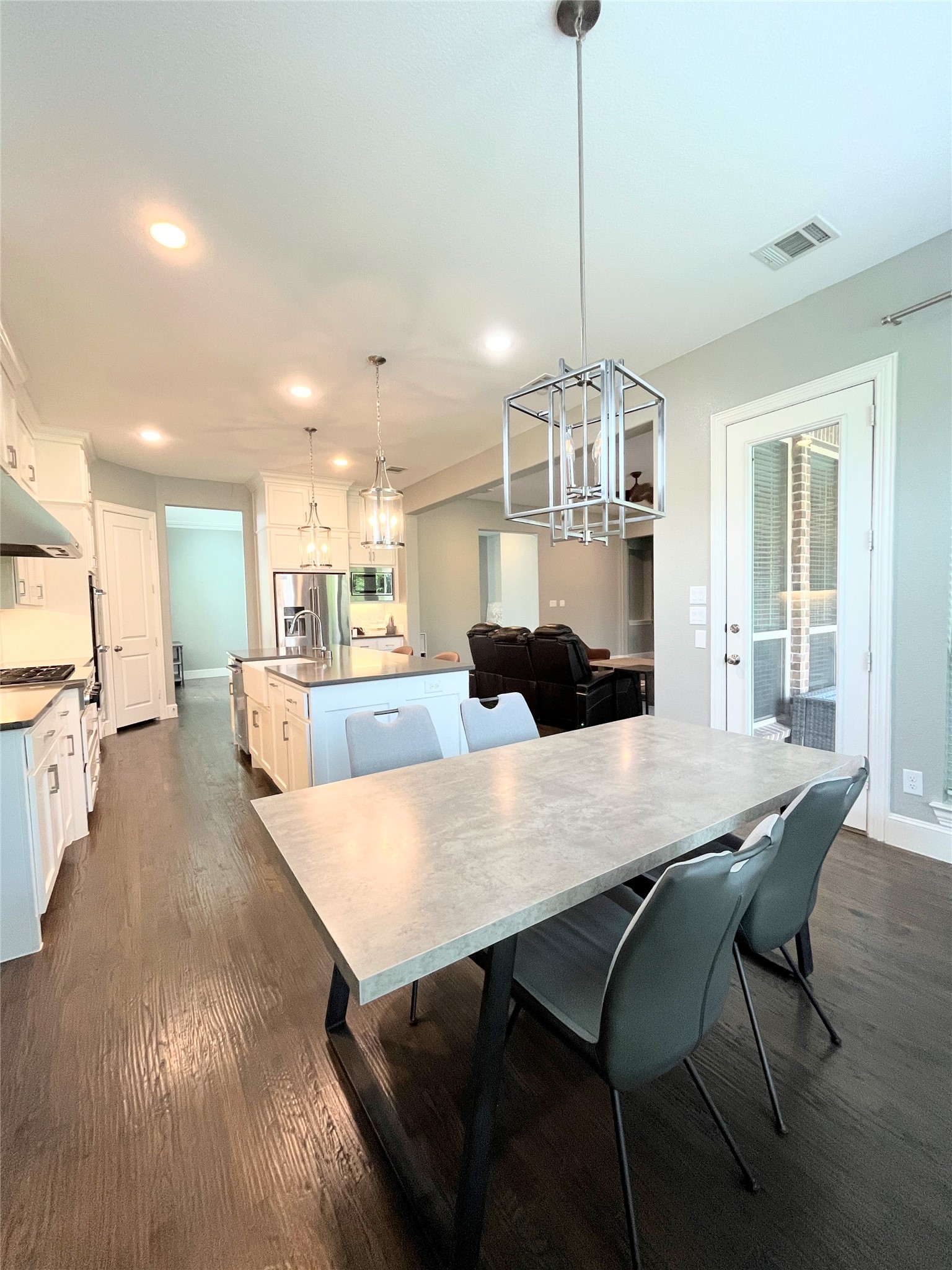3721 Kennoway The Colony TX 75056