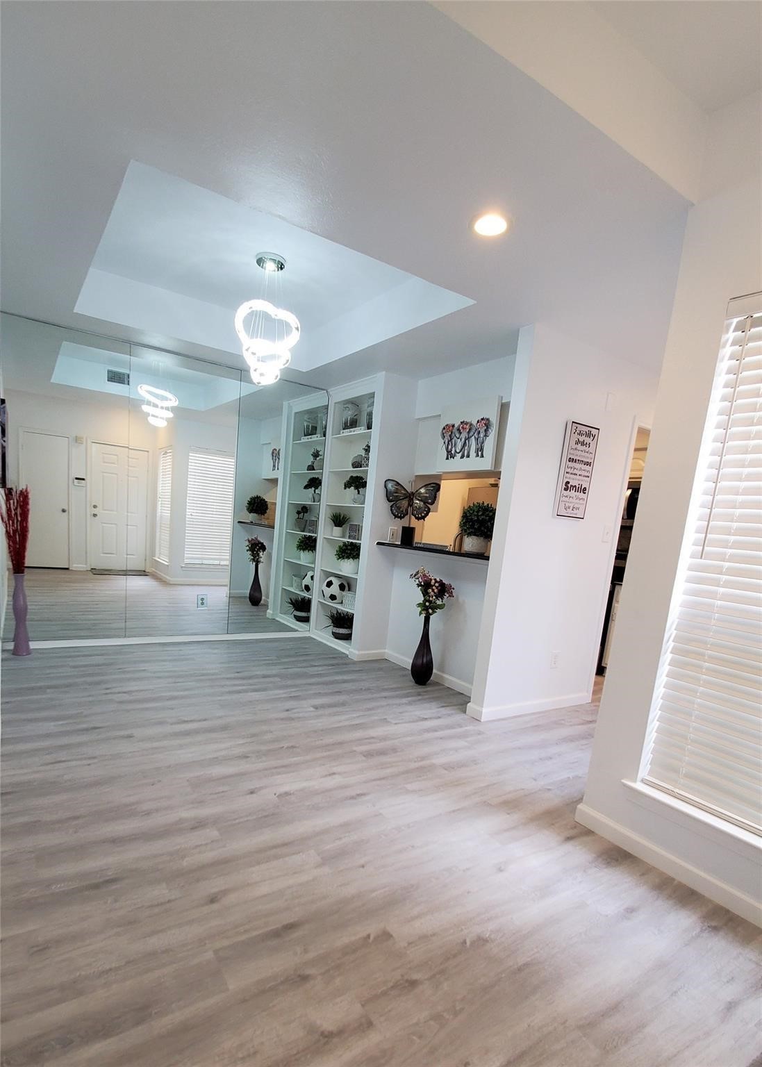 5100 Verde Valley Lane Dallas TX 75254