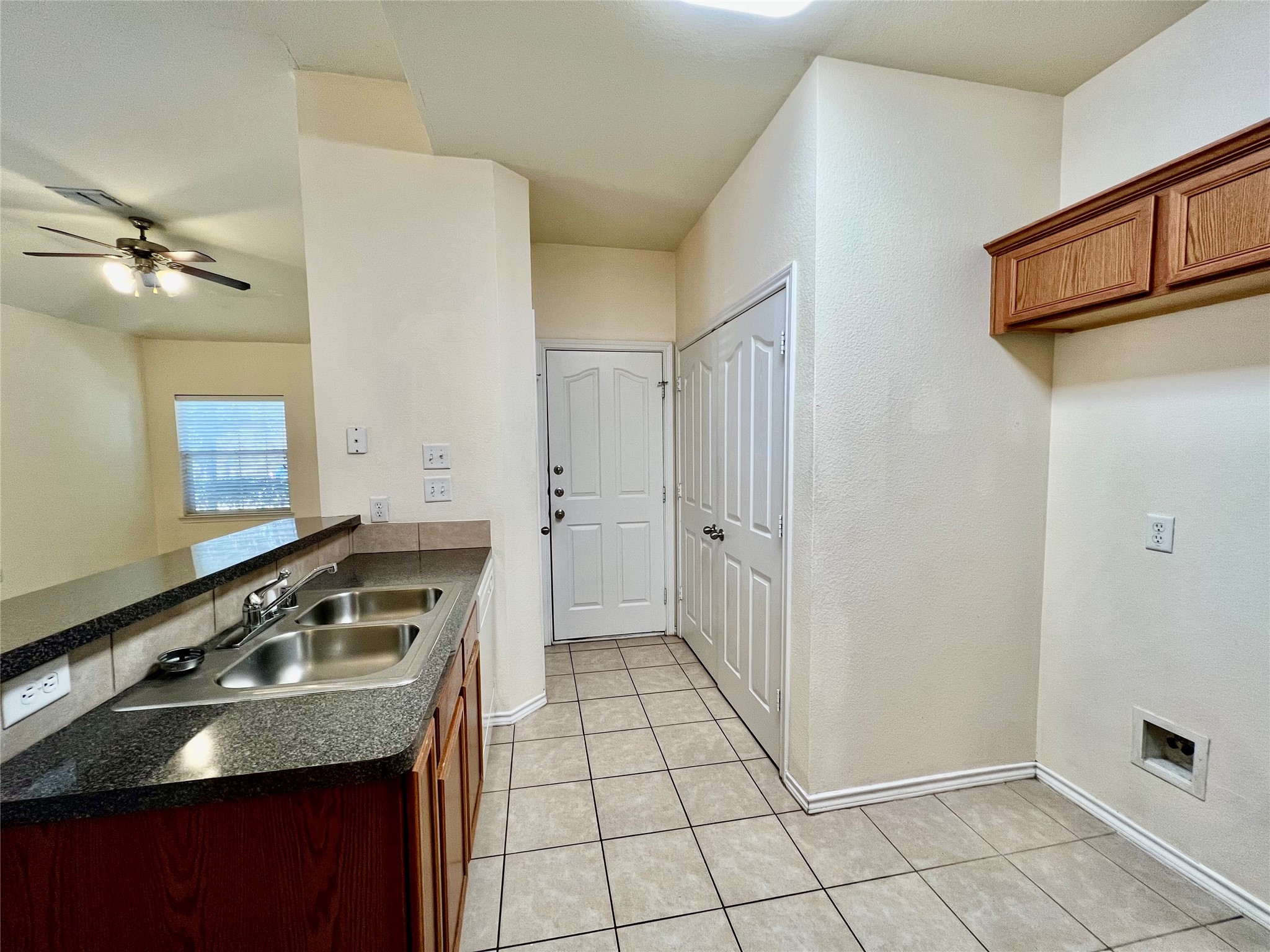 848 Mirabell Court Arlington TX 76015