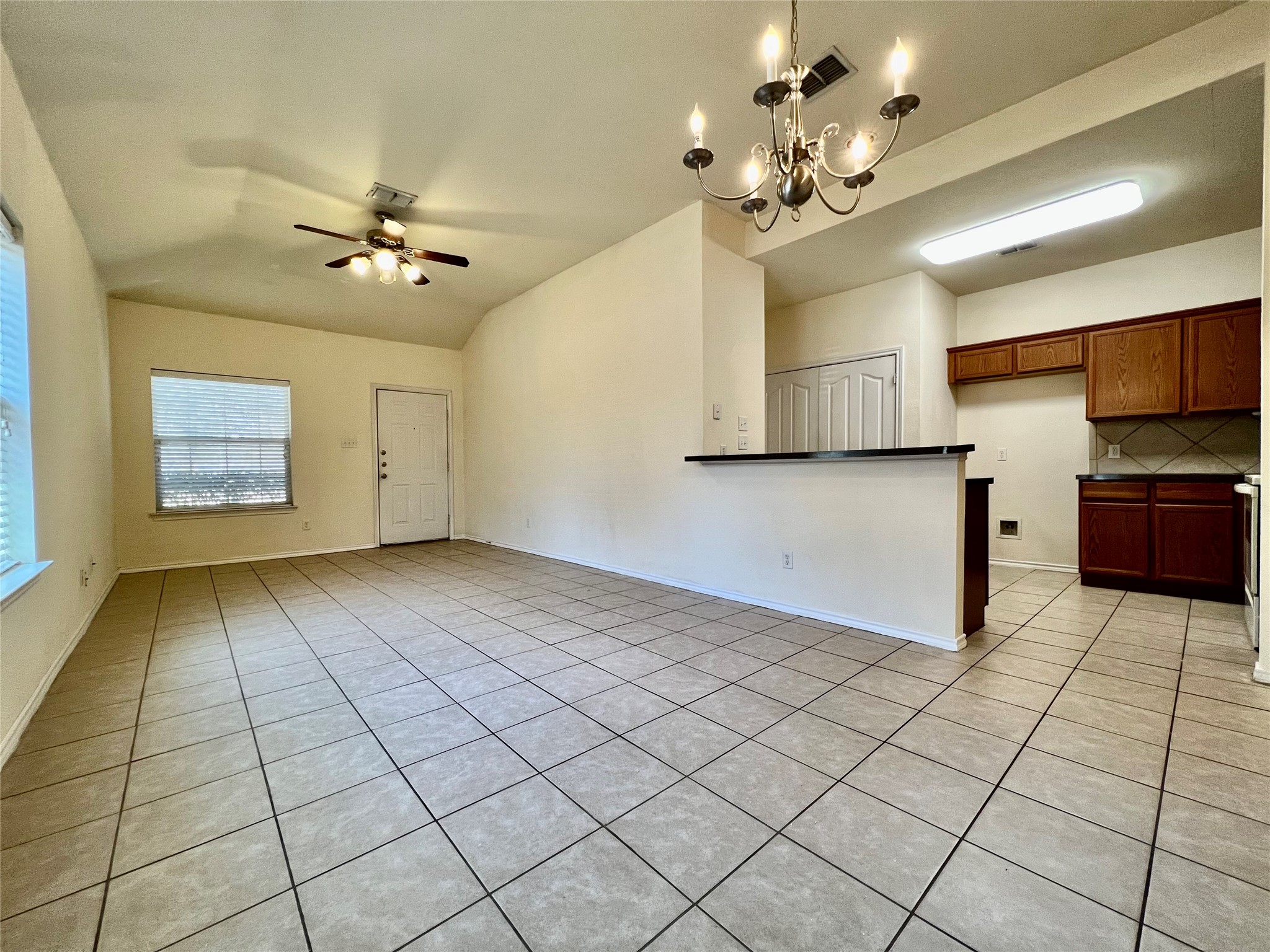 848 Mirabell Court Arlington TX 76015