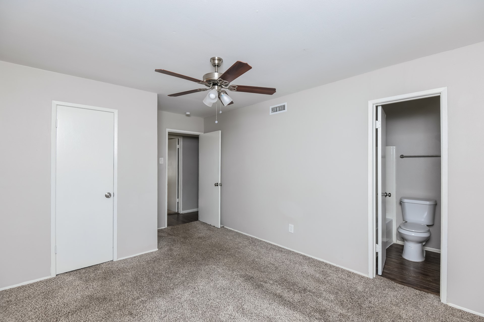 129 Sheffield Drive Cedar Hill TX 75104