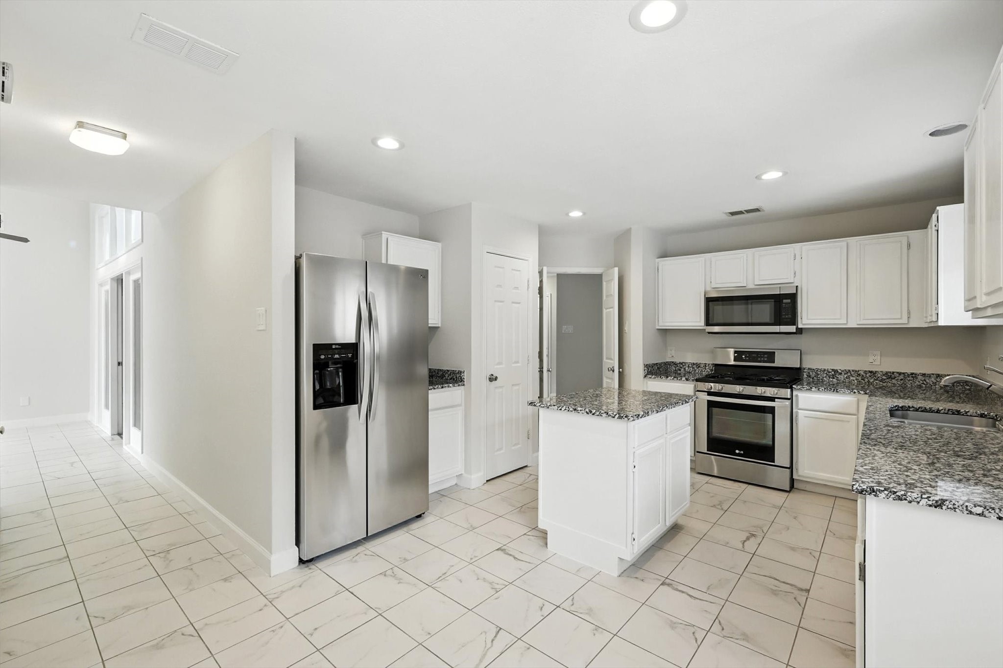 5446 Meadow Vista Lane Garland TX 75043