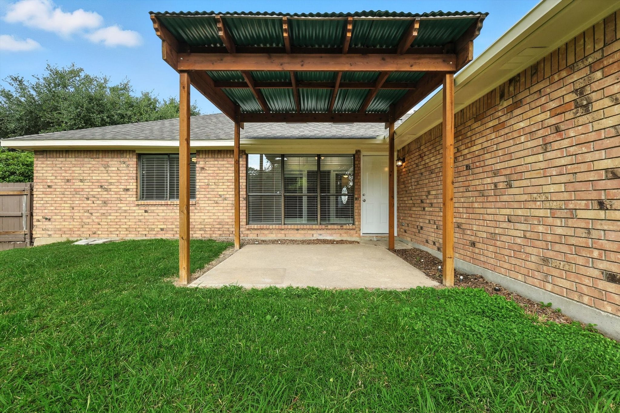 5446 Meadow Vista Lane Garland TX 75043