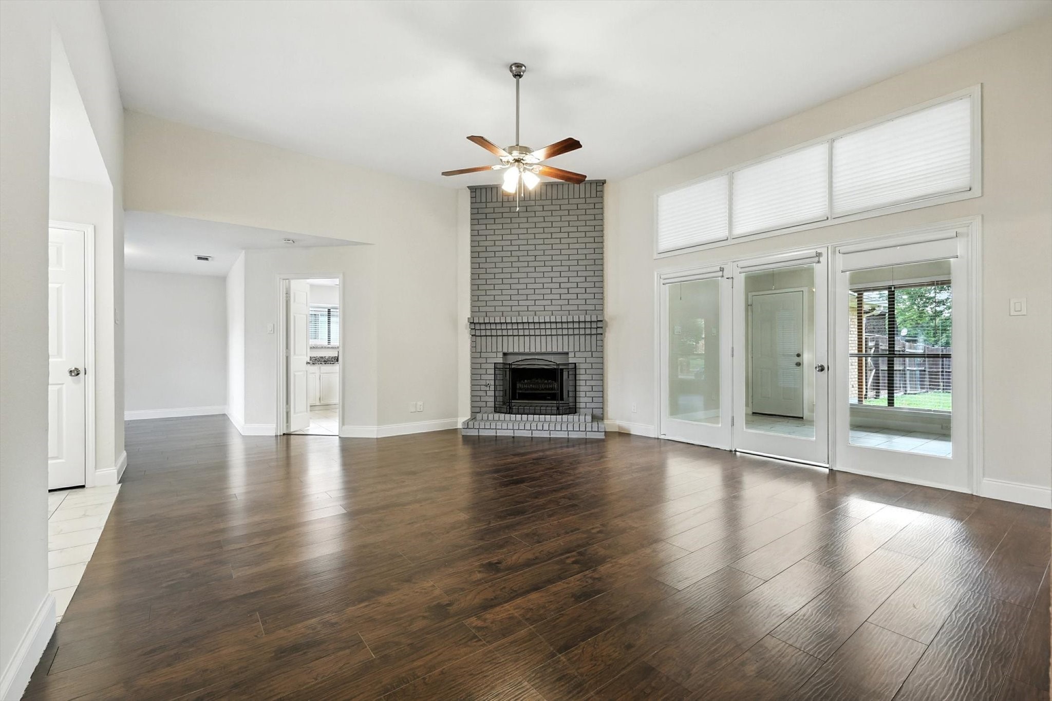 5446 Meadow Vista Lane Garland TX 75043