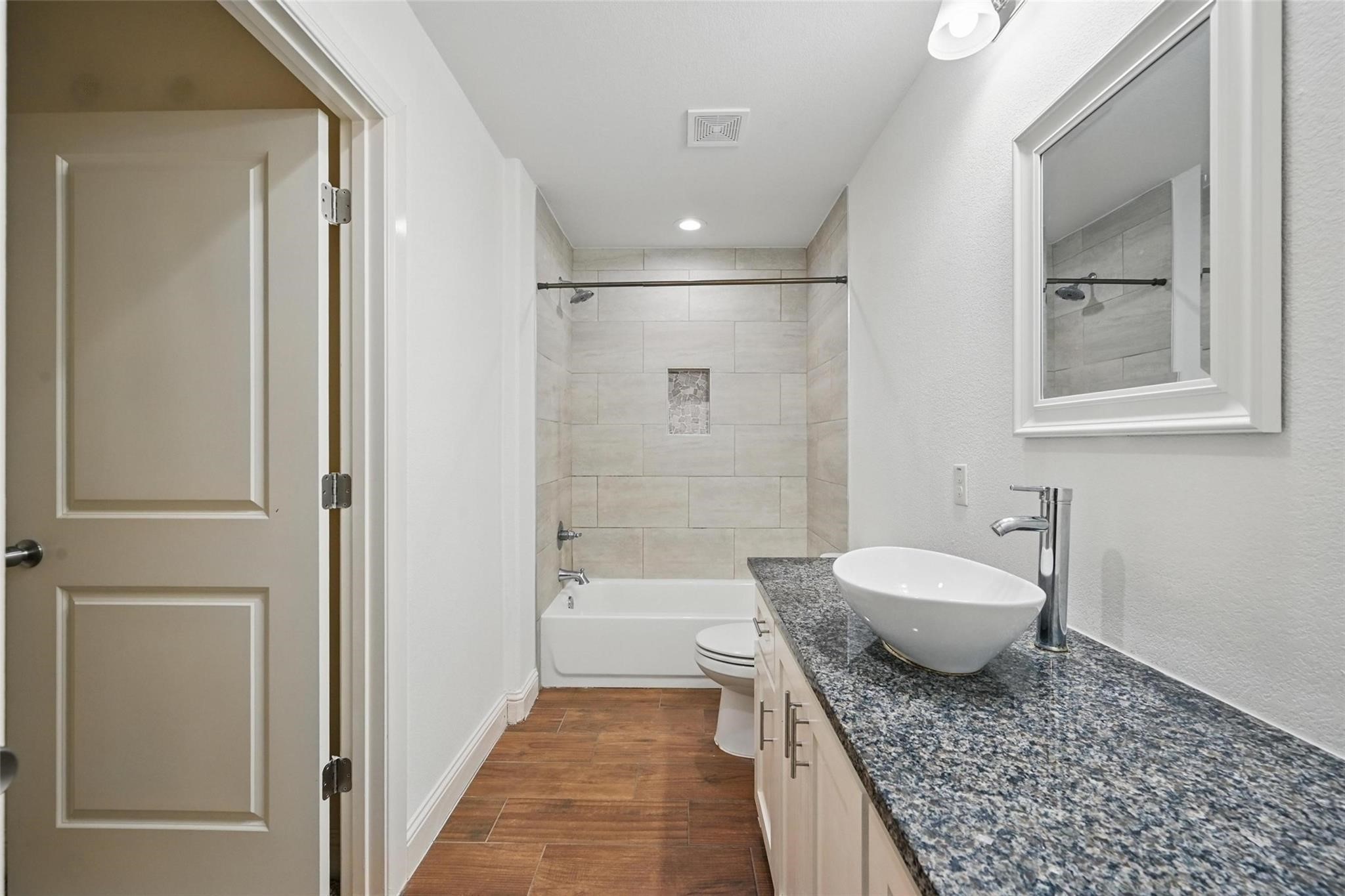 607 E Carter Street Sherman TX 75090