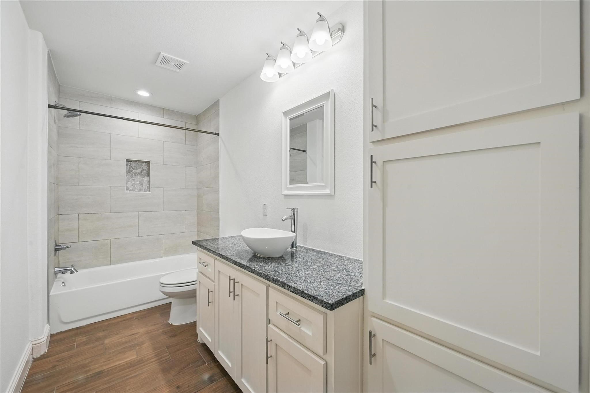 607 E Carter Street Sherman TX 75090