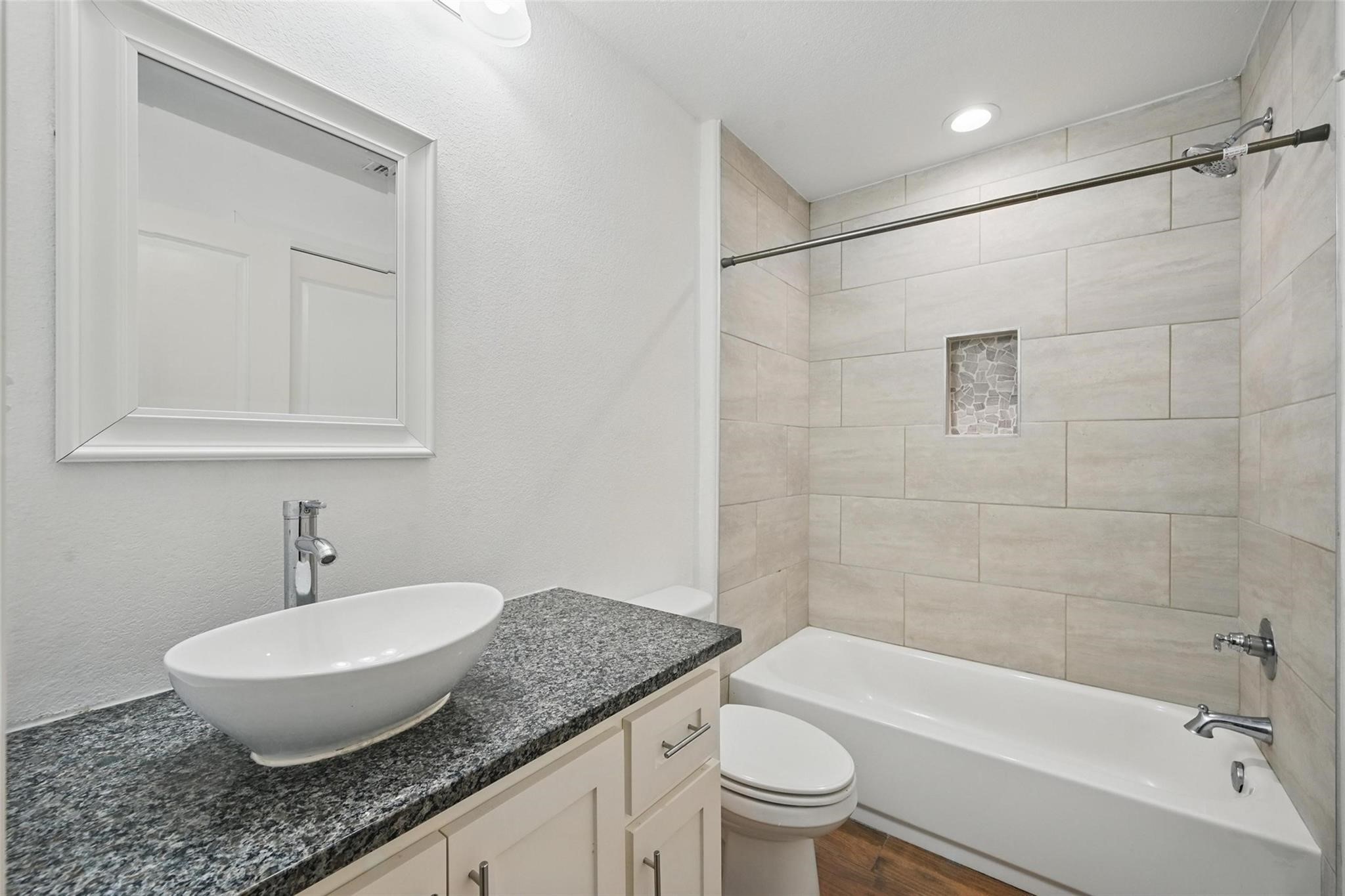 607 E Carter Street Sherman TX 75090