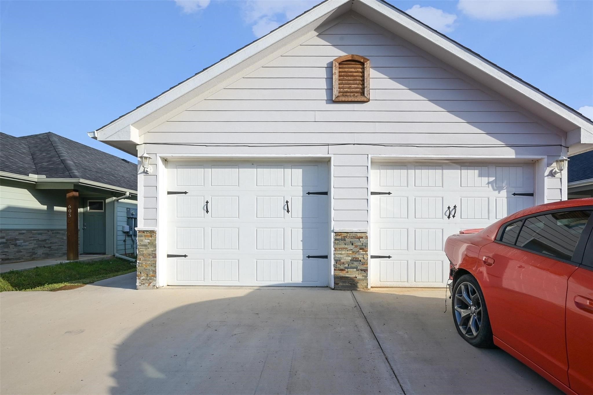 607 E Carter Street Sherman TX 75090