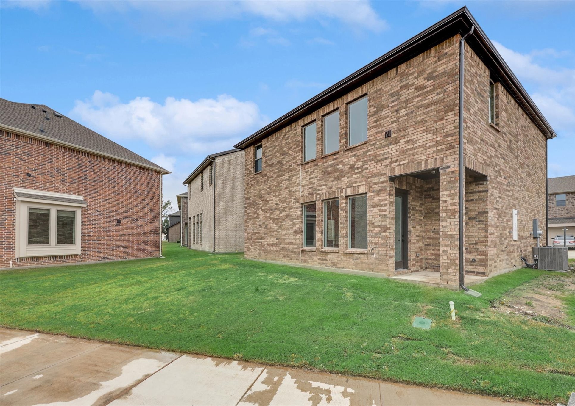 218 Woodson Street Irving TX 75063