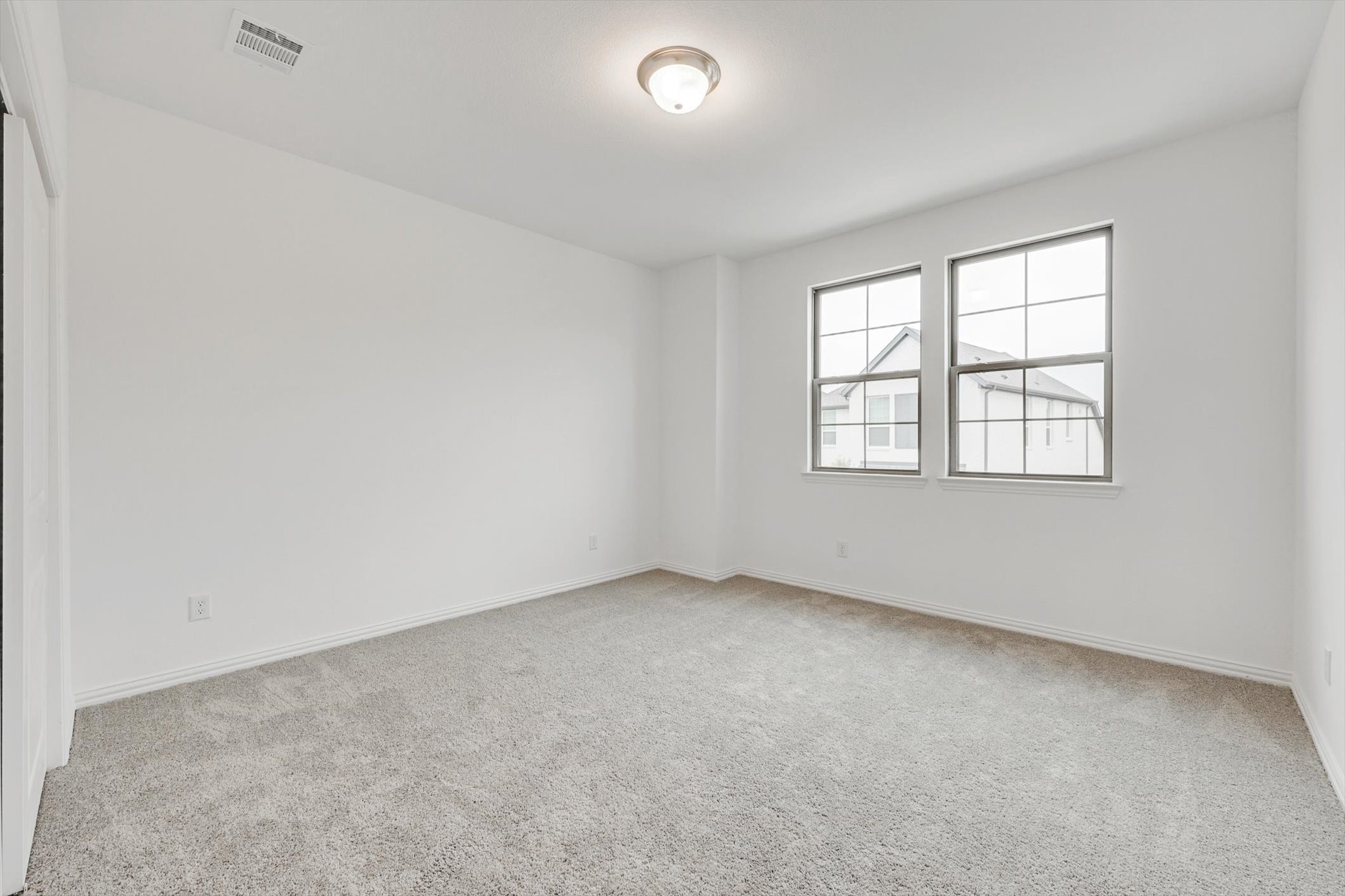 218 Woodson Street Irving TX 75063