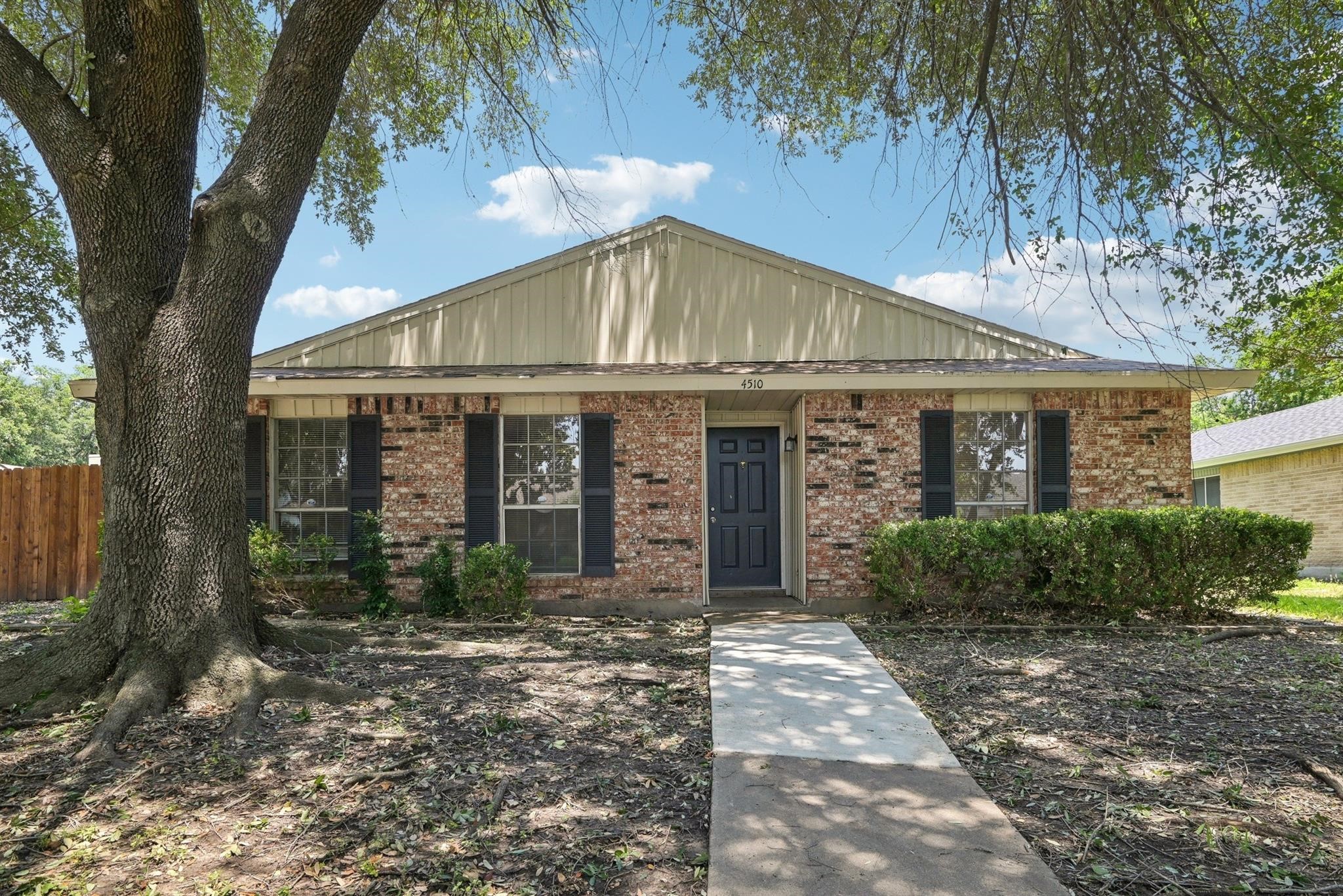 4510 Tarry Drive Garland TX 75043