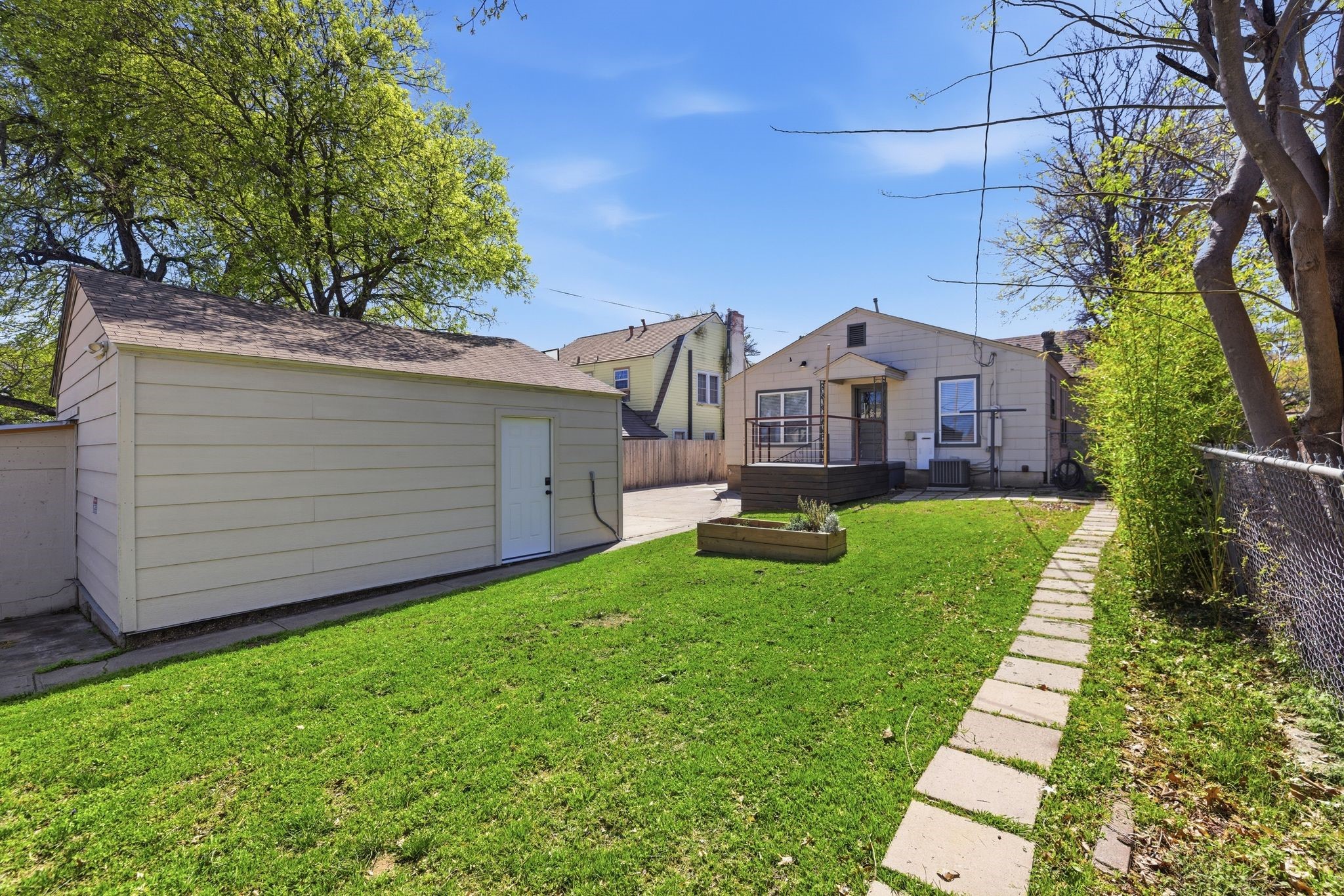 4108 Locke Avenue Fort Worth TX 76107