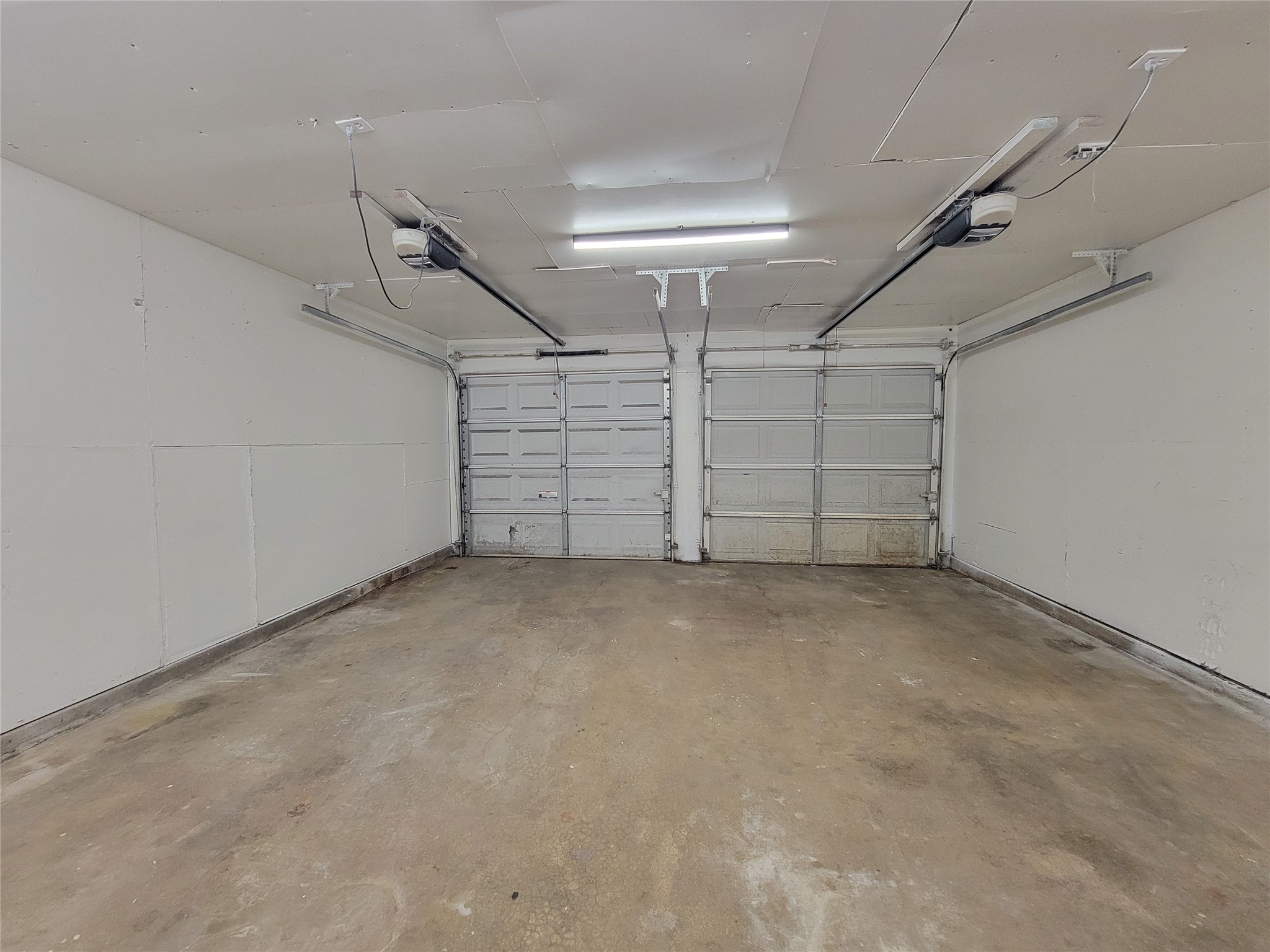 2013 Victoria Drive Garland TX 75040