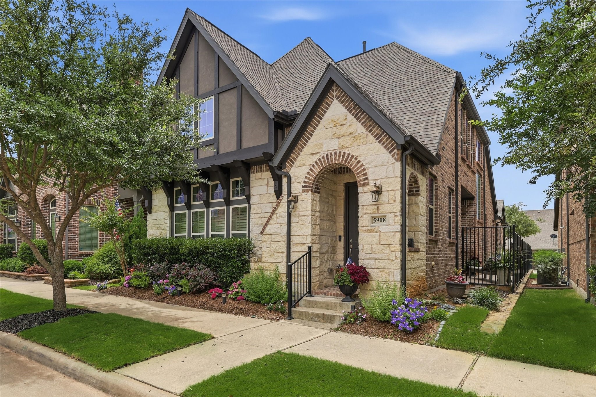 5908 Exeter Avenue Mckinney TX 75070