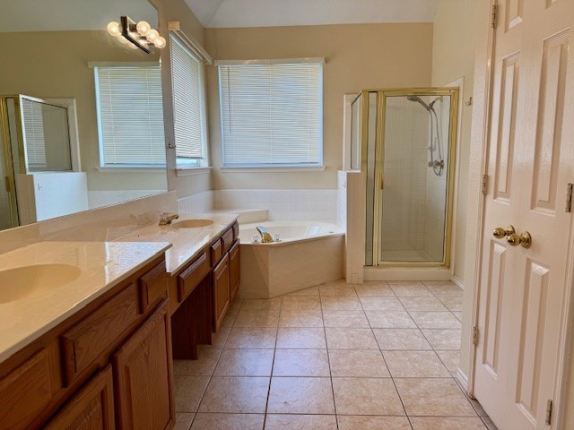 2705 Water Oak Drive Grand Prairie TX 75052