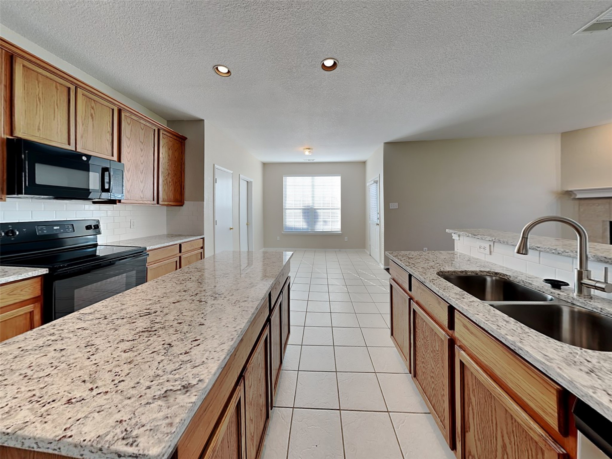 2707 Whisper Court Mansfield TX 76063