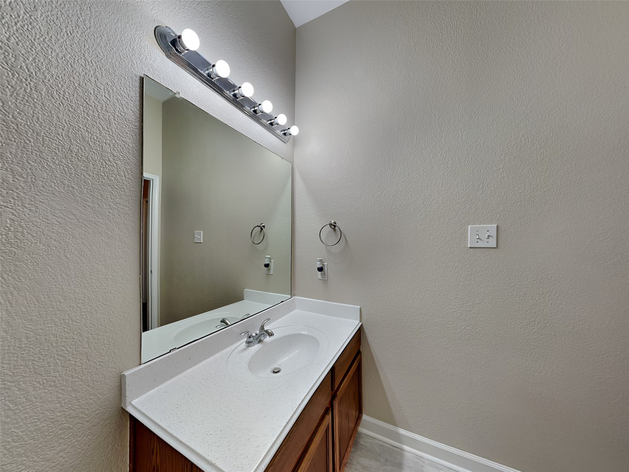 2707 Whisper Court Mansfield TX 76063