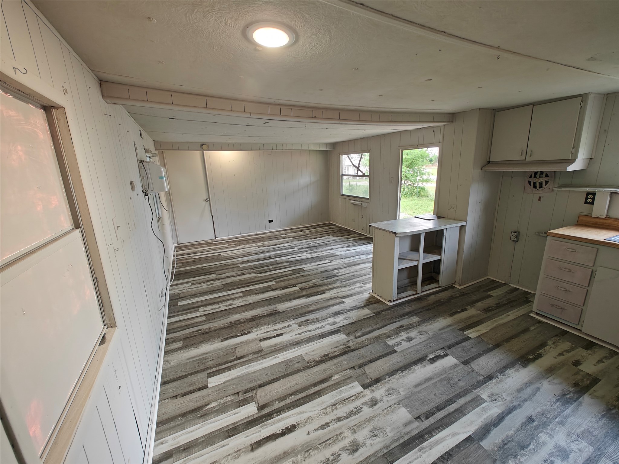 411 E Locust Street Whitewright TX 75491