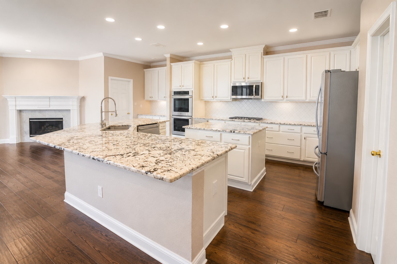 4453 Red Barn Drive Richardson TX 75082