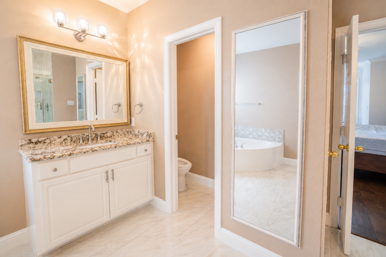 4453 Red Barn Drive Richardson TX 75082