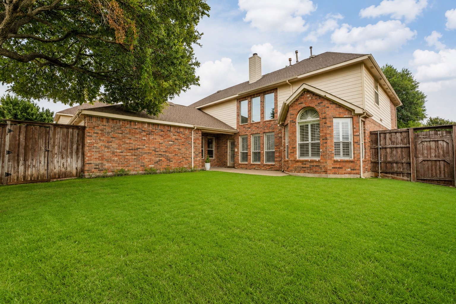 4453 Red Barn Drive Richardson TX 75082
