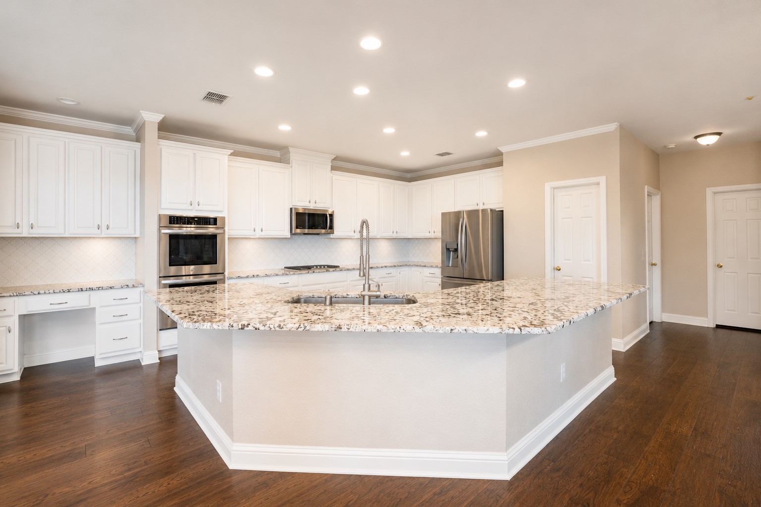 4453 Red Barn Drive Richardson TX 75082