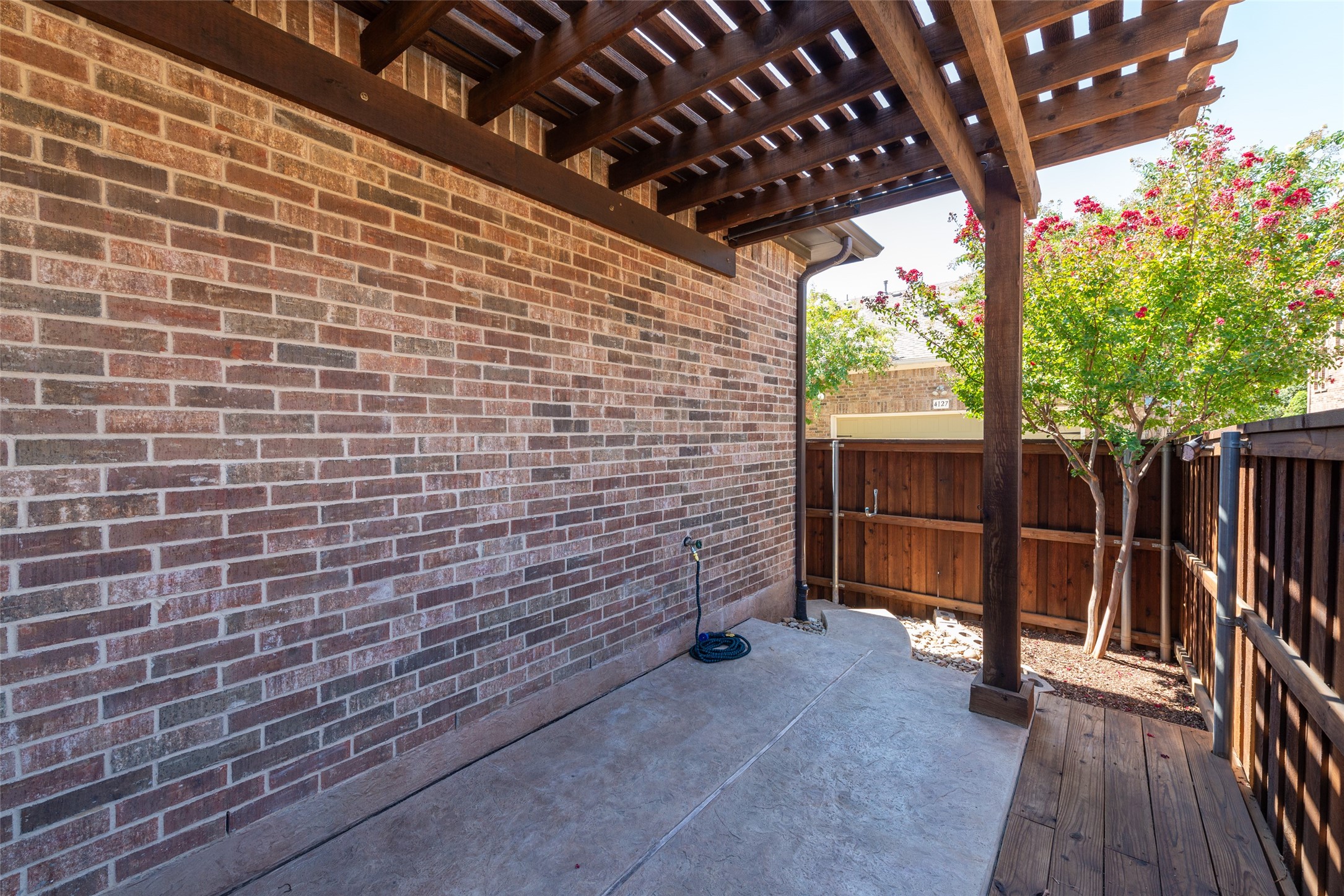 1008 Lone Ivory Trail Arlington TX 76005