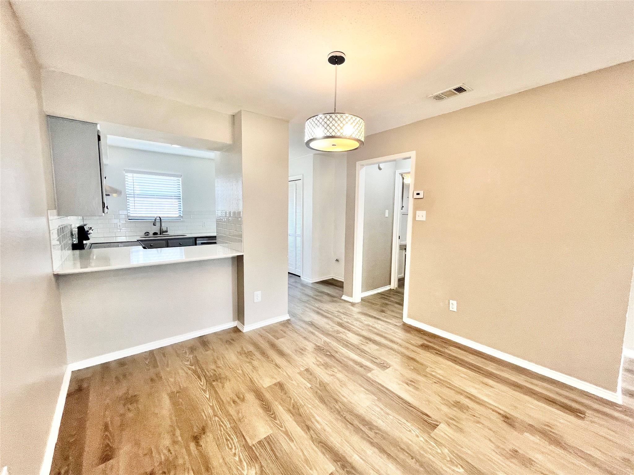 2403 Kingsford Court Arlington TX 76017