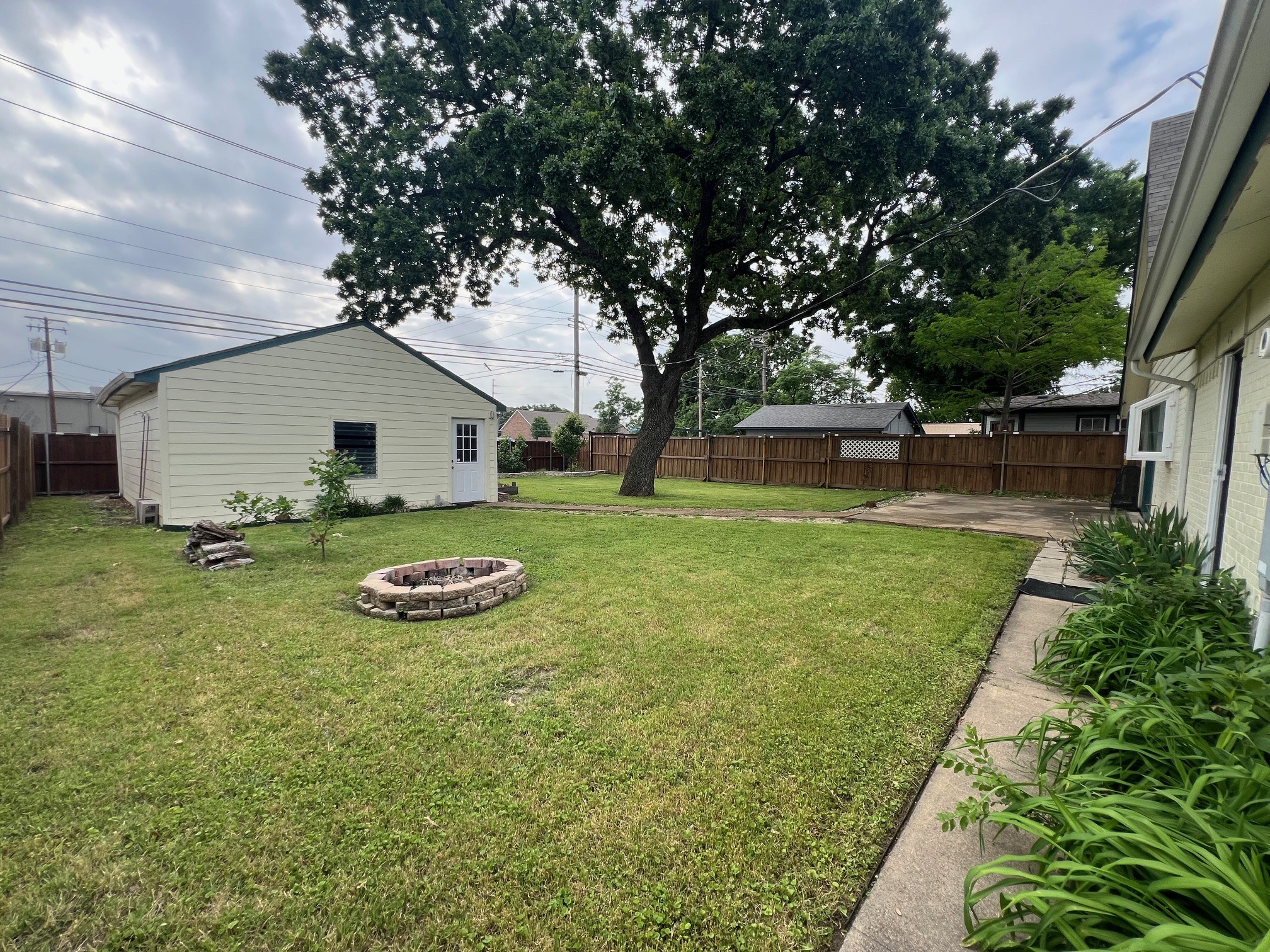 344 S Shore Place Lewisville TX 75067