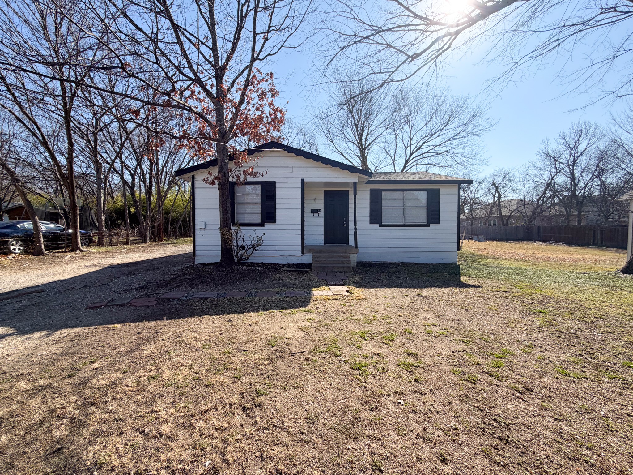 410 N Flat Street Waxahachie TX 75165