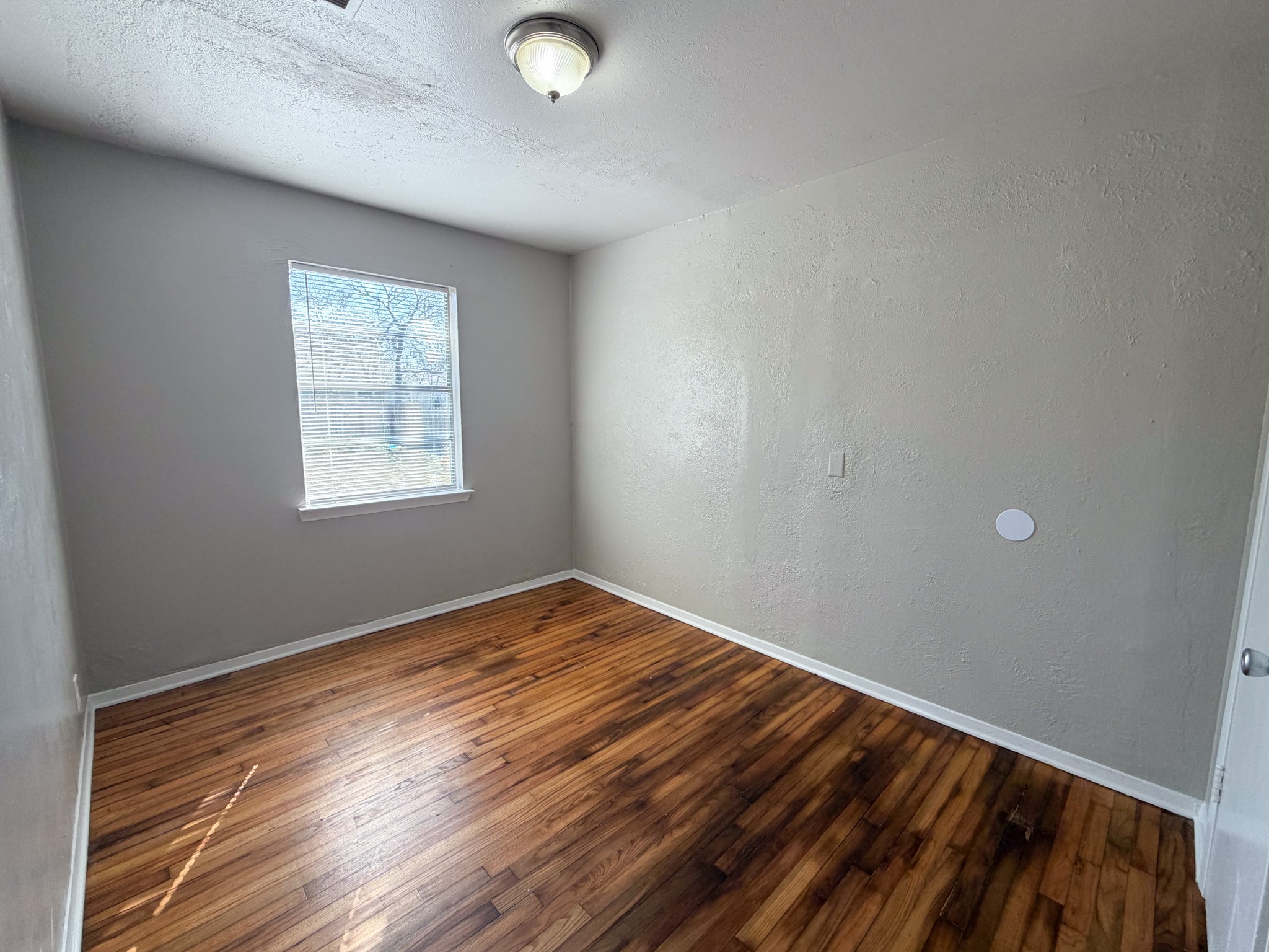 410 N Flat Street Waxahachie TX 75165