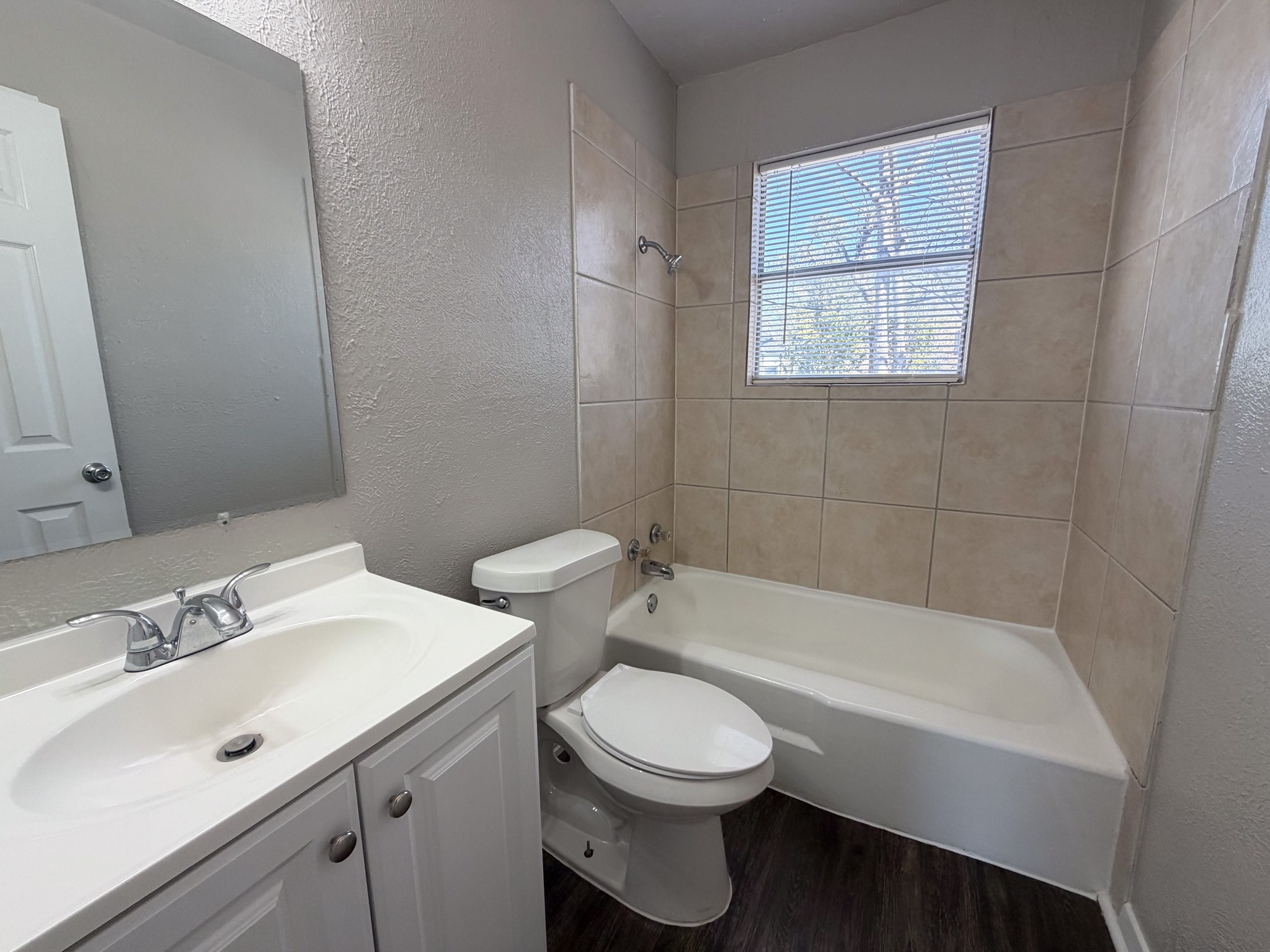 410 N Flat Street Waxahachie TX 75165