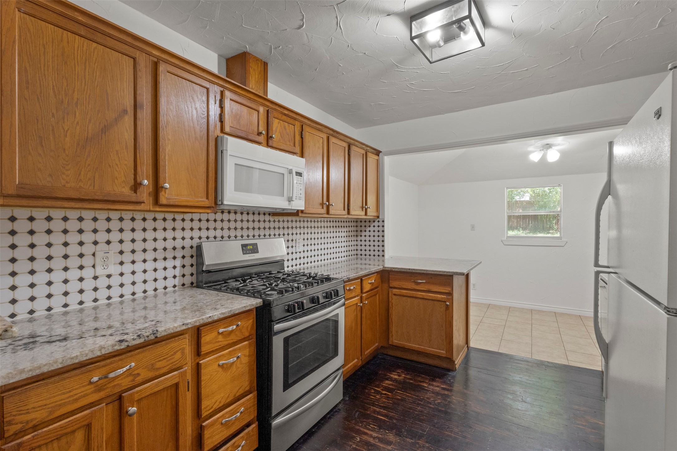 1310 Michigan Avenue Dallas TX 75216