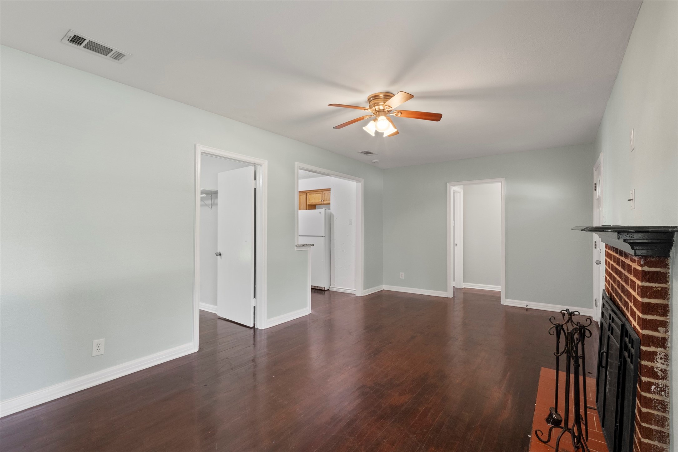 1310 Michigan Avenue Dallas TX 75216