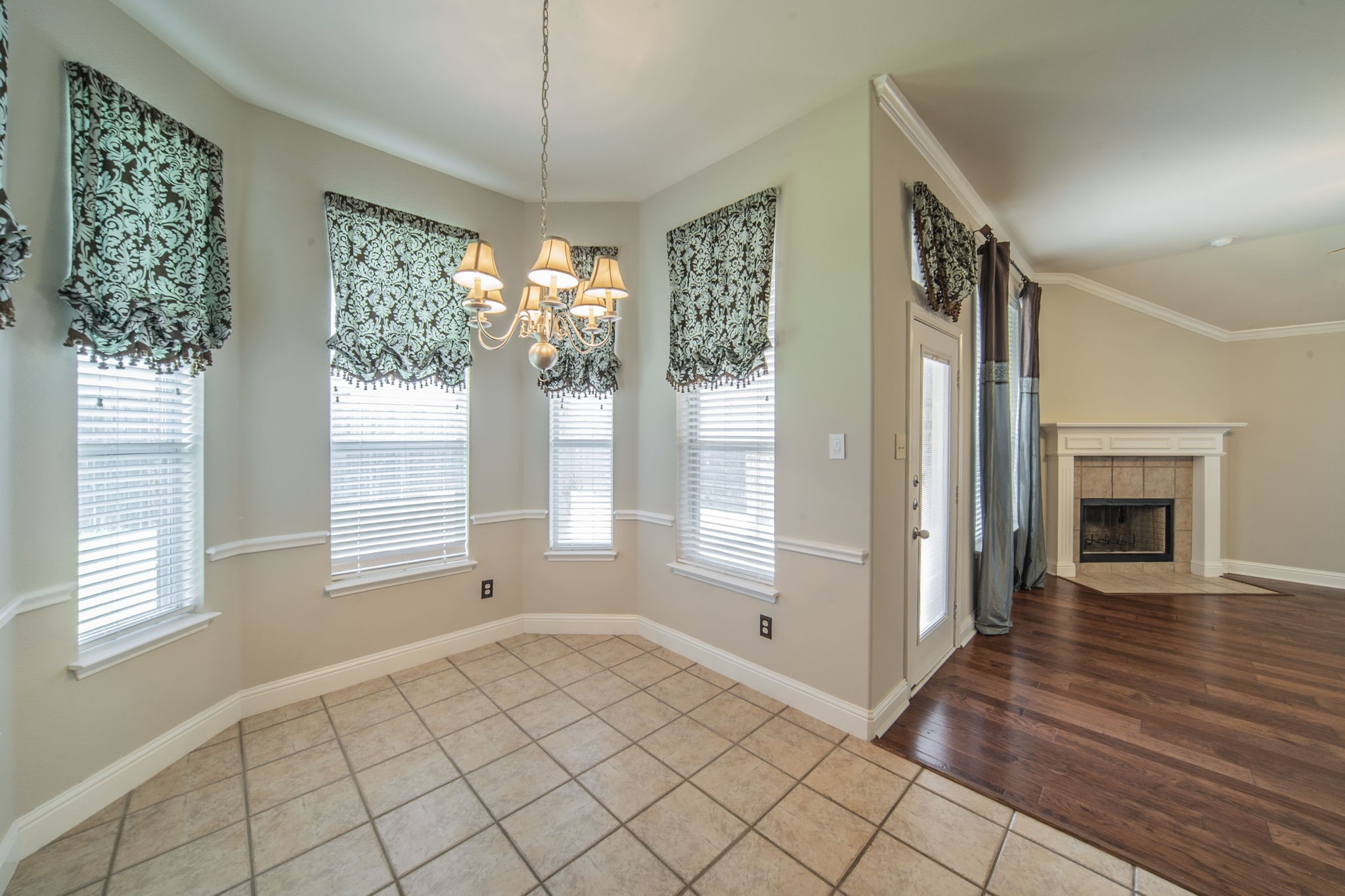 8249 Fall Crest Drive Fort Worth TX 76053