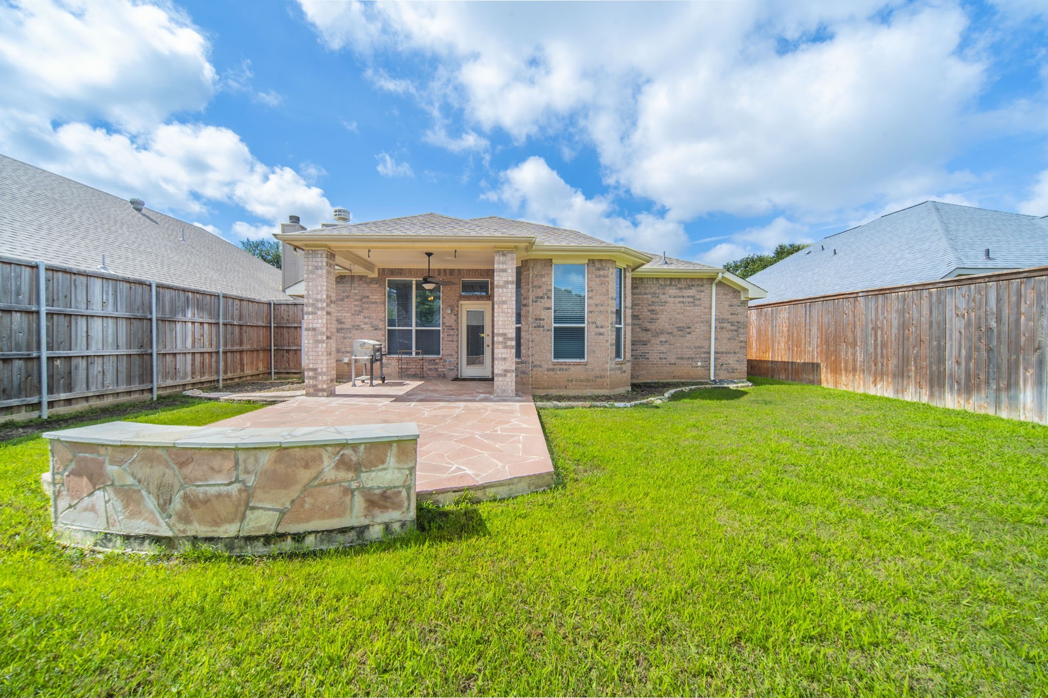 8249 Fall Crest Drive Fort Worth TX 76053