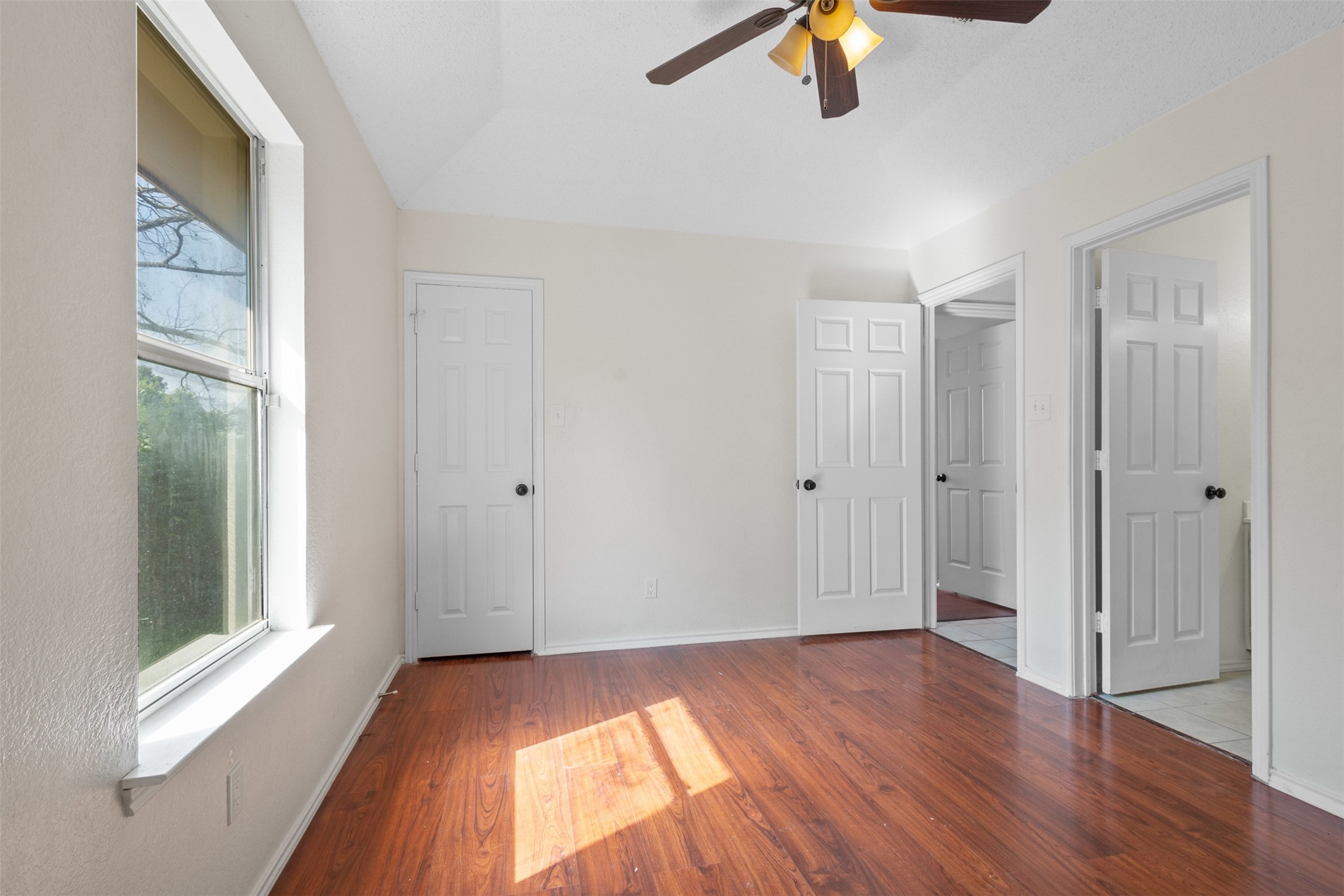 217 N Bugle Drive Fort Worth TX 76108