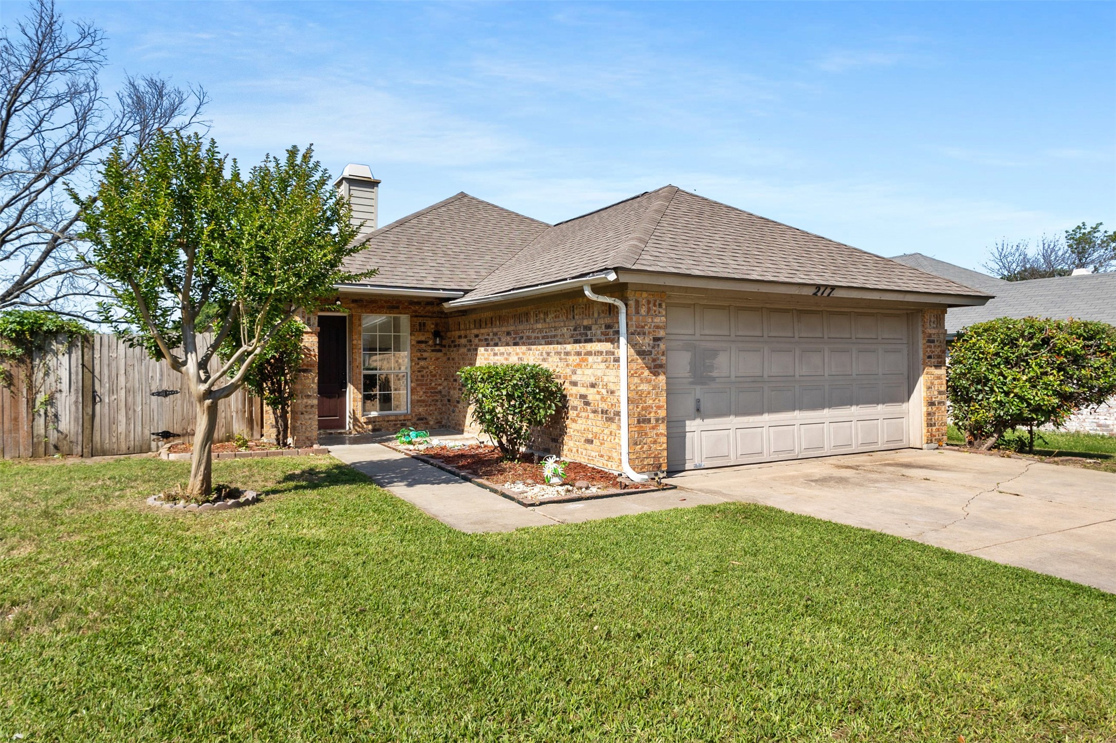 217 N Bugle Drive Fort Worth TX 76108