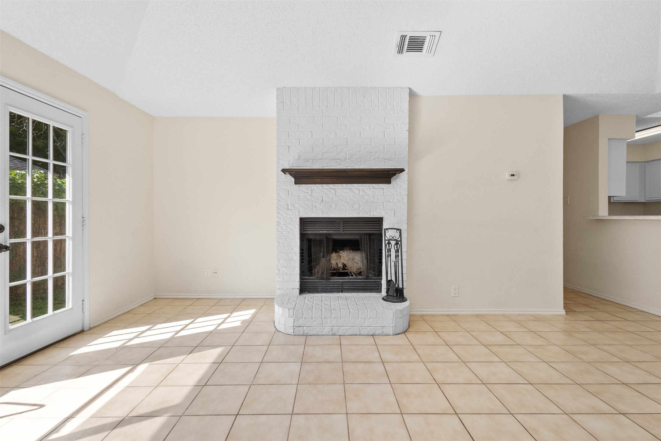 217 N Bugle Drive Fort Worth TX 76108
