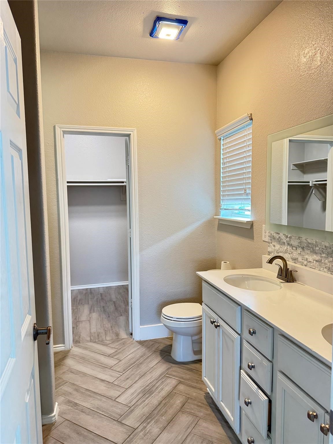 9005 Cloudveil Drive Arlington TX 76002